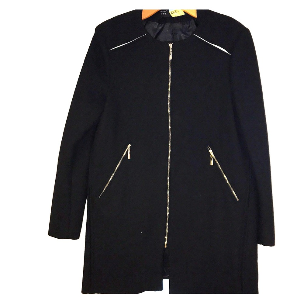 Candy Kok - Black Night Coat